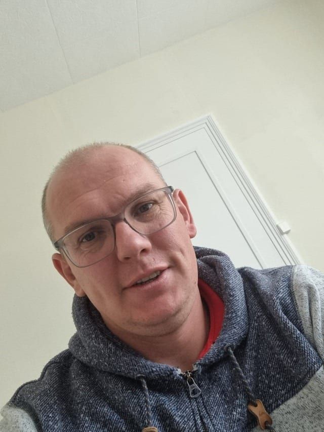 Profil von Zitouni